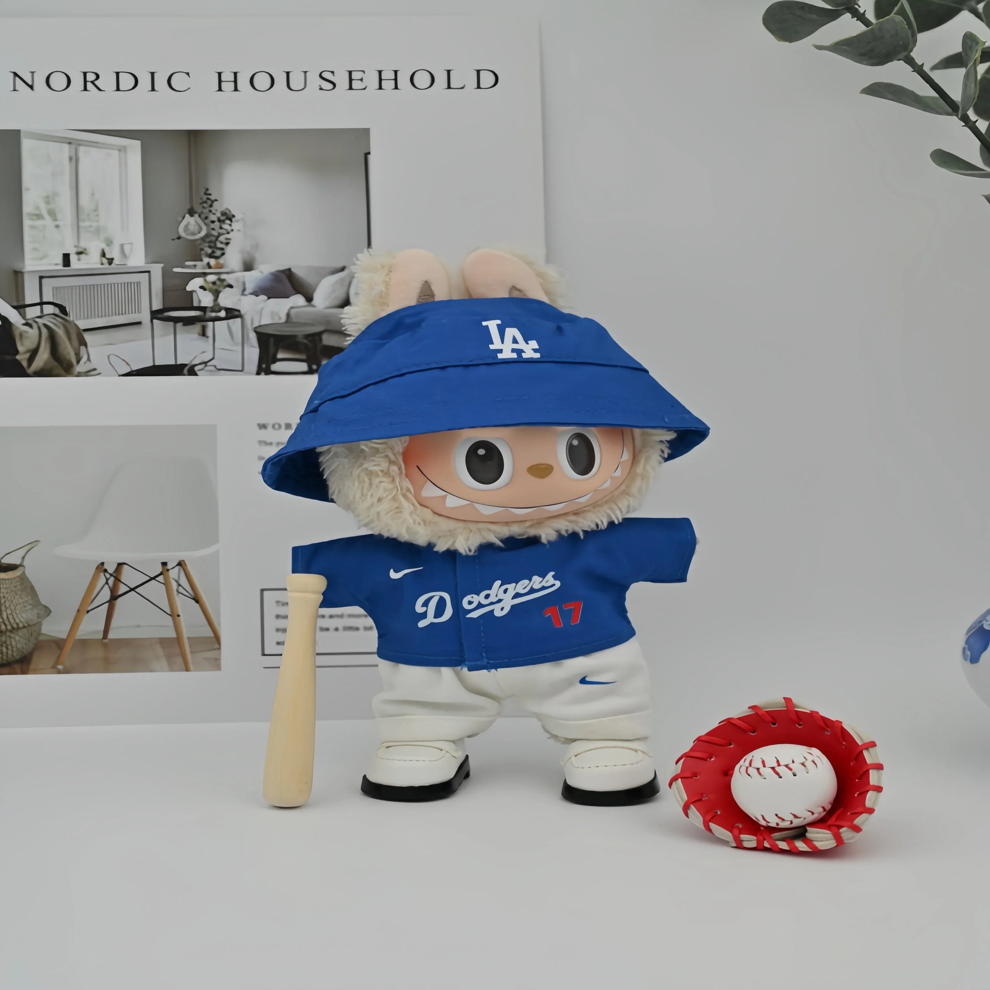 Pop Mart 17cm Labubu Doll Clothes – Trendy Baseball Fashion Outfit 6-Piece Set – Fits Gen 1/2/3 (Clothes Only, Doll Not Included)-14 - INNZEA OFFICIAL