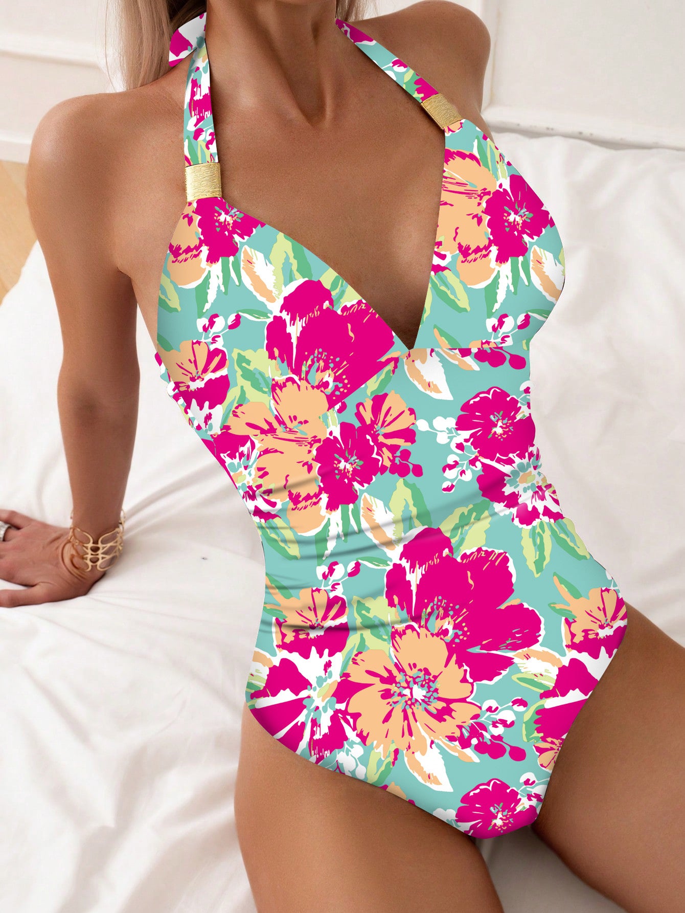 欧美外贸连体泳衣女保守显瘦速干泳装沙滩温泉度假系绳吊带泳衣