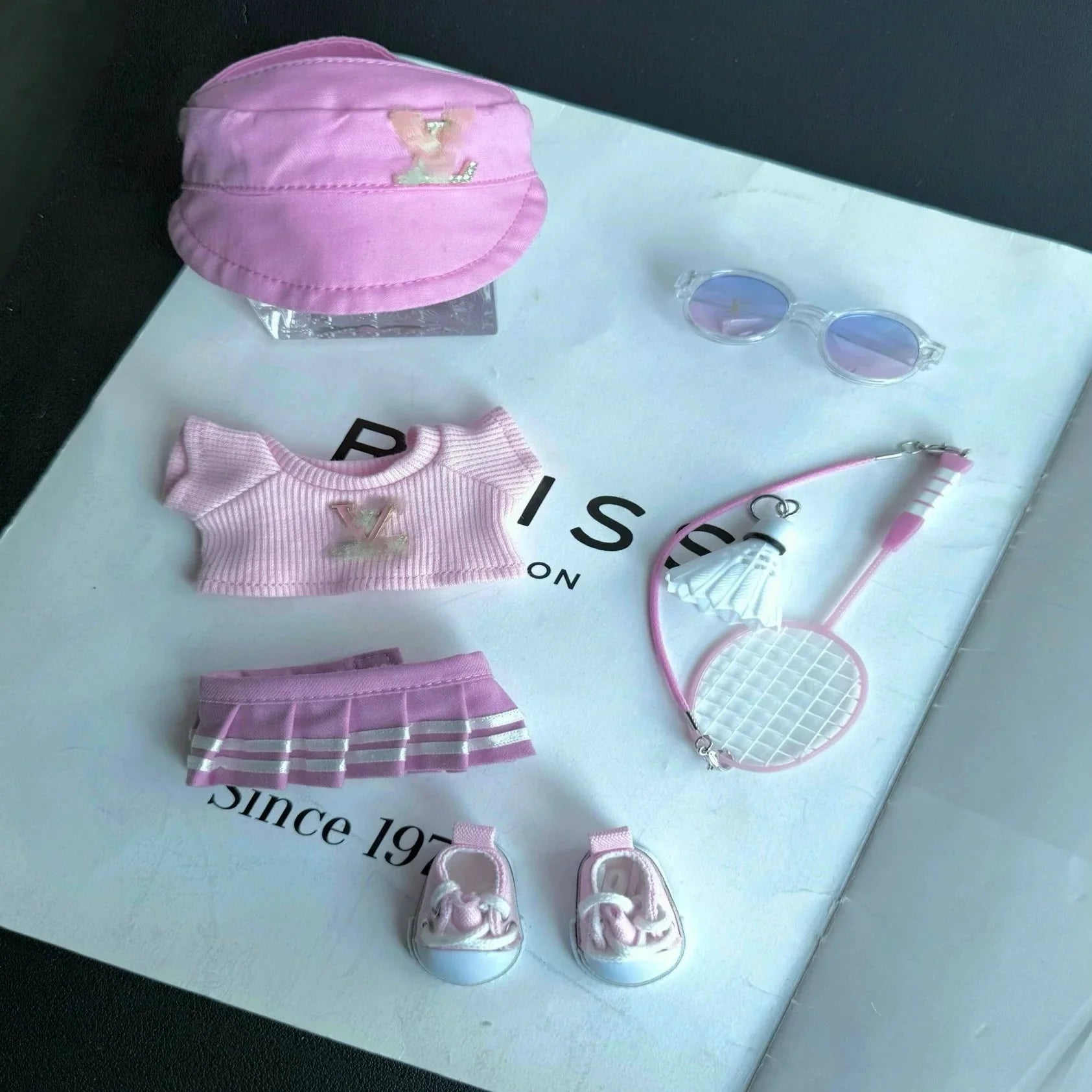 Pop Mart 17cm Labubu Doll Clothes – Trendy Pink Badminton Outfit 7-Piece Set – Fits Gen 1/2/3 (Doll Not Included)-02 - INNZEA OFFICIAL