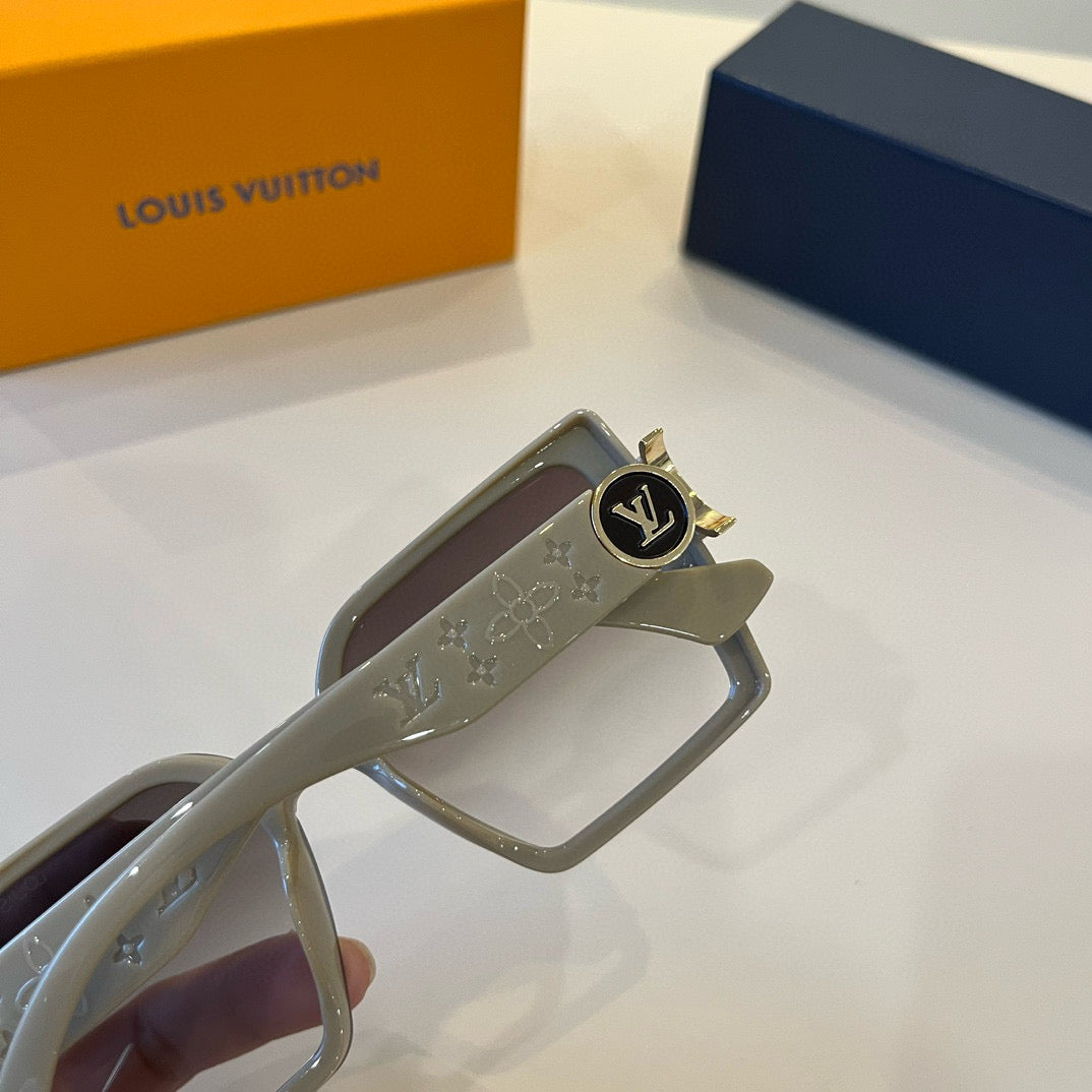 LV06