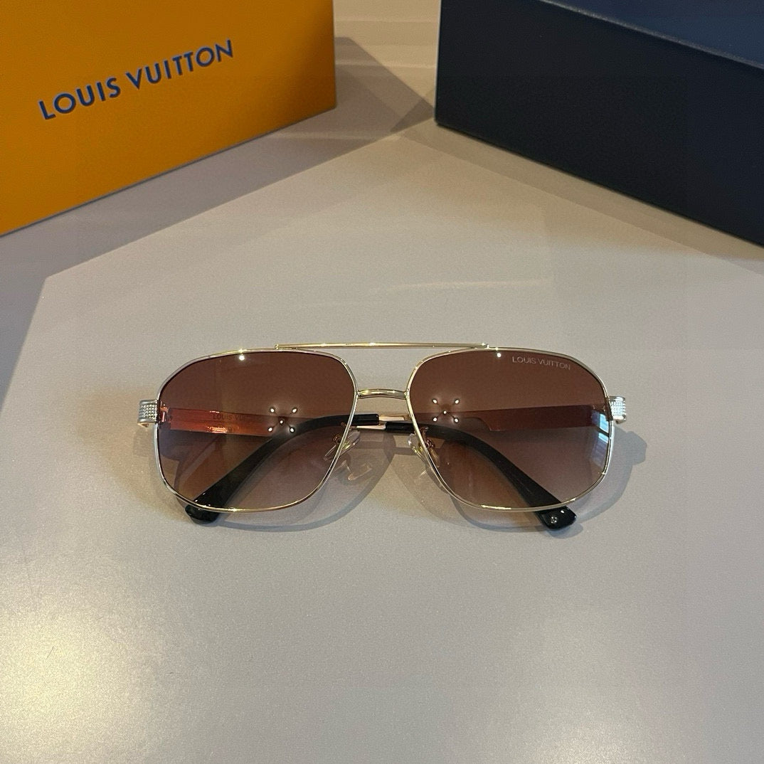LV18