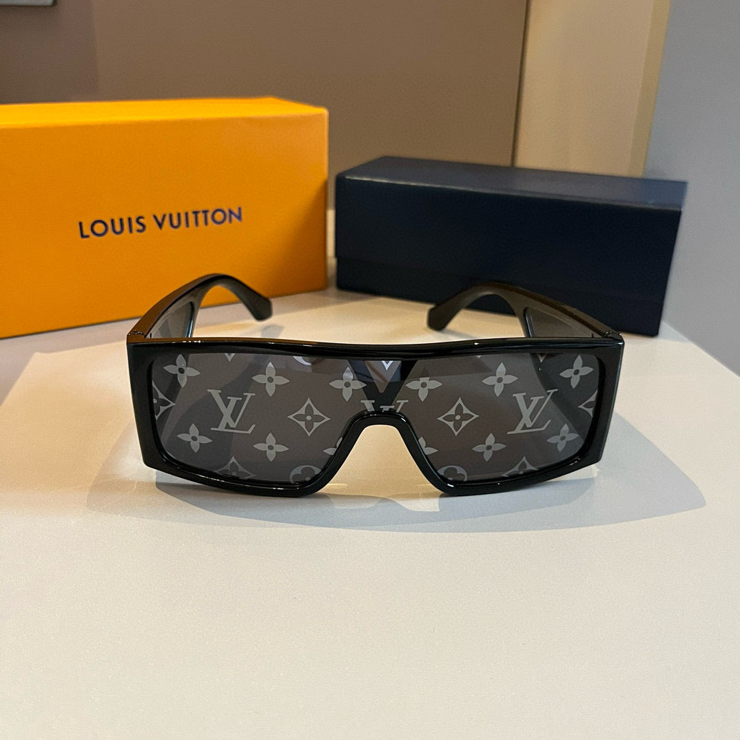 LV30