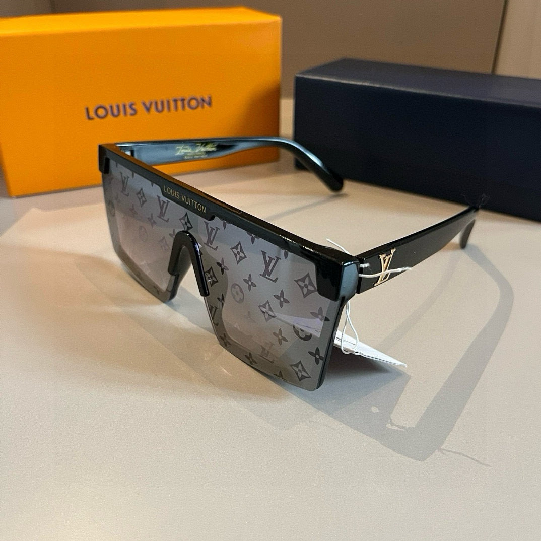 LV153