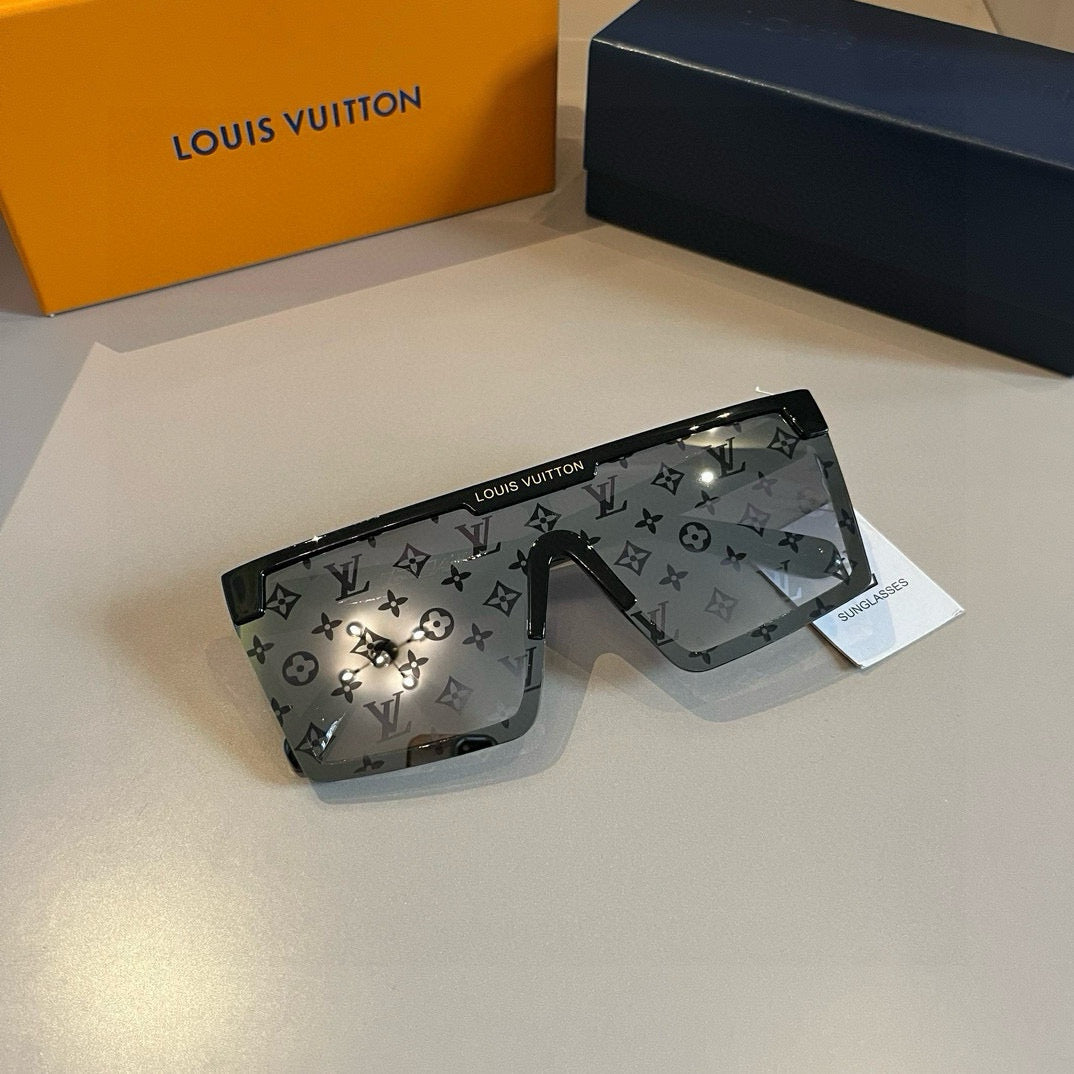 LV153