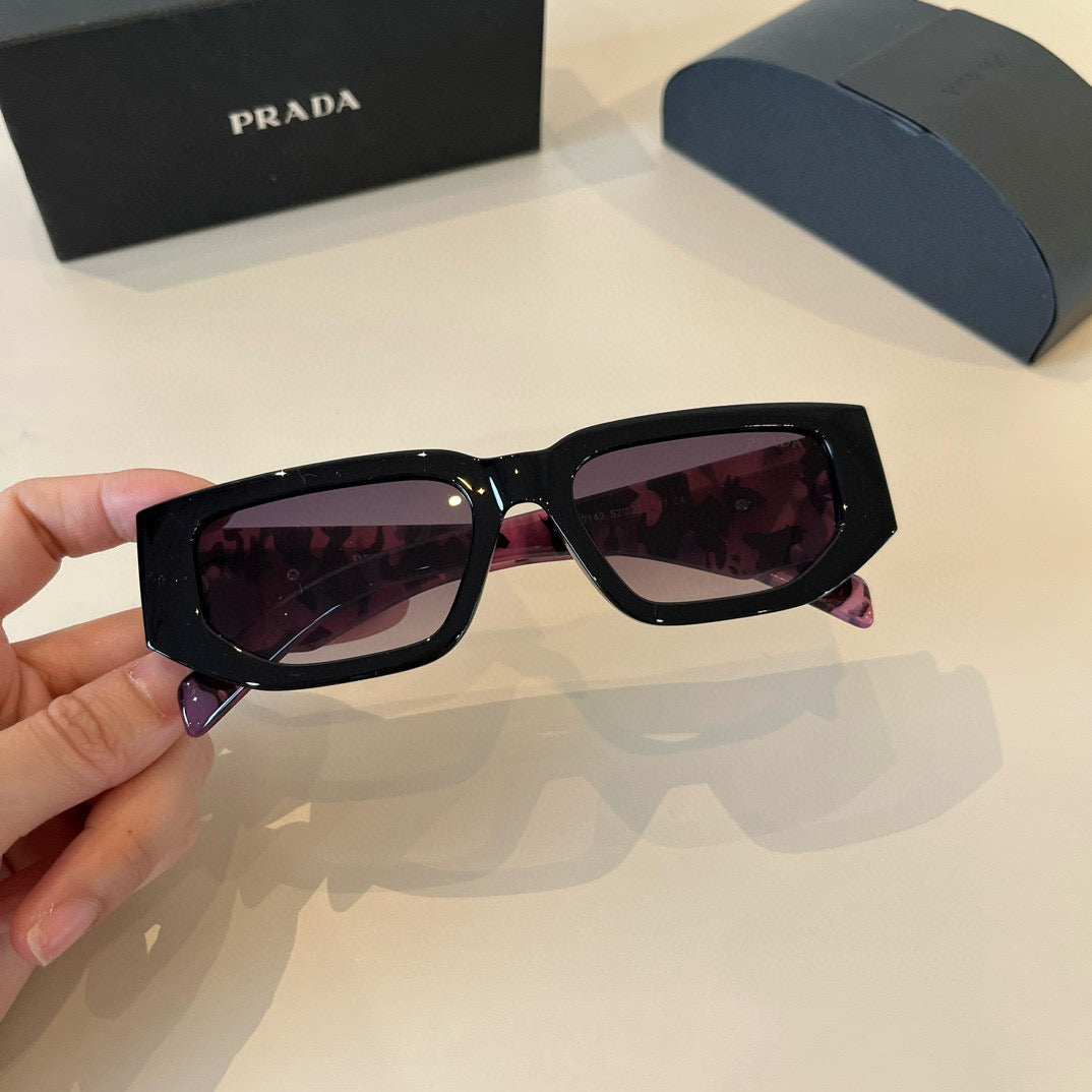 PRADA05