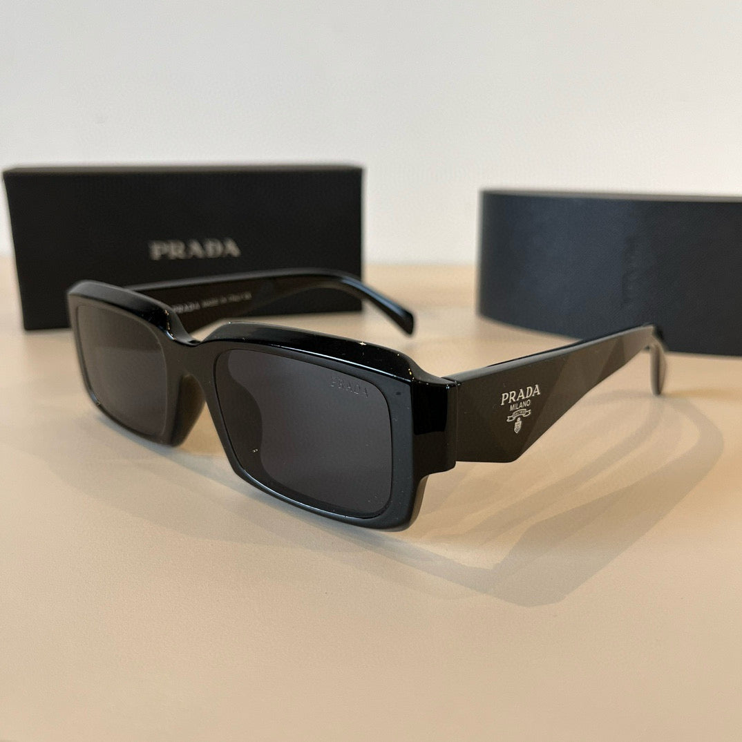 PRADA08