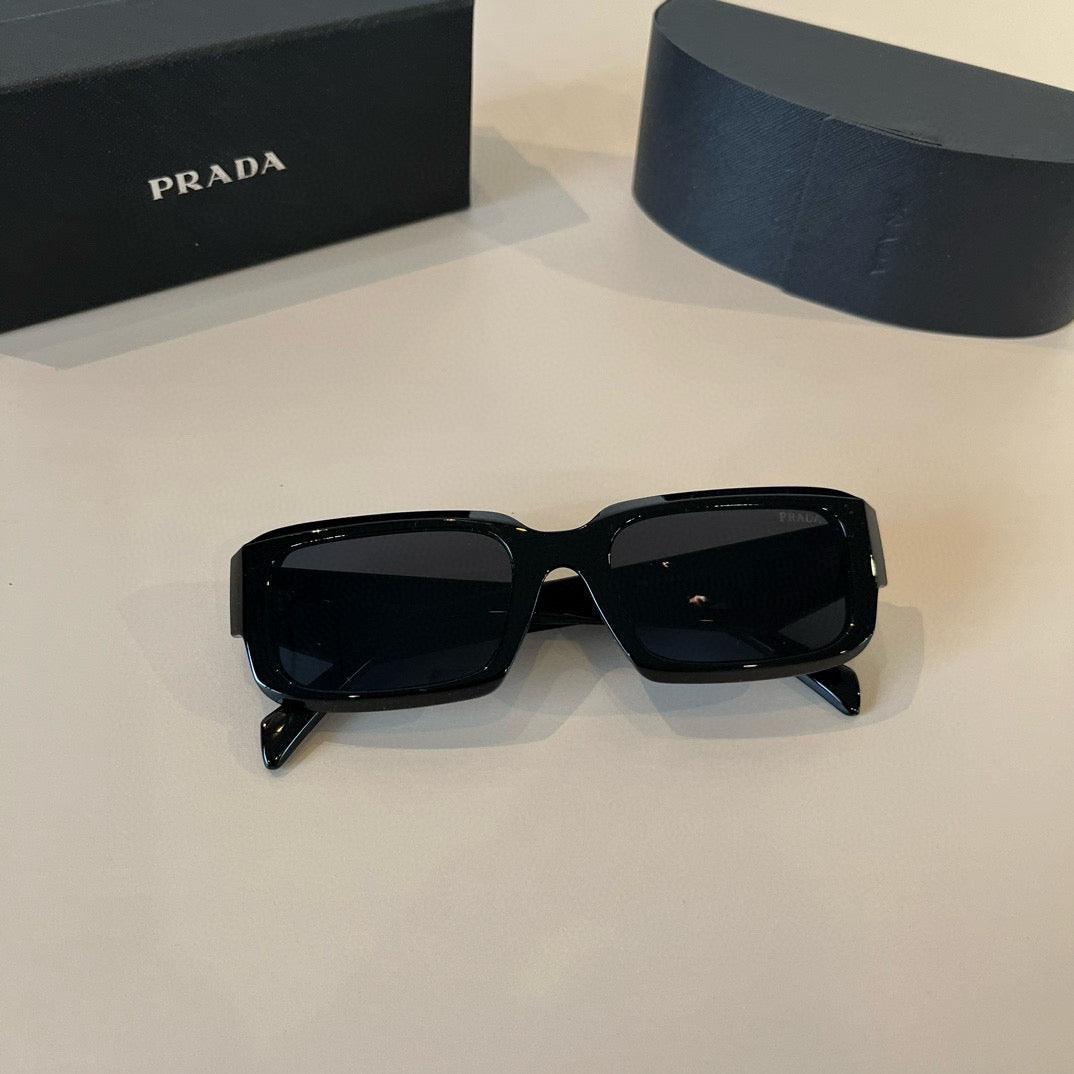 PRADA08