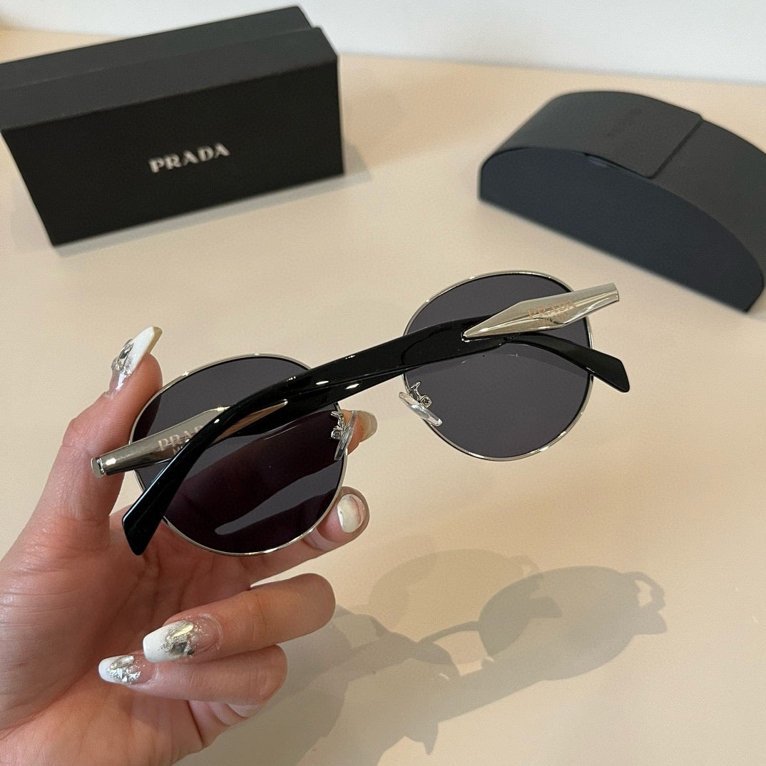 PRADA09