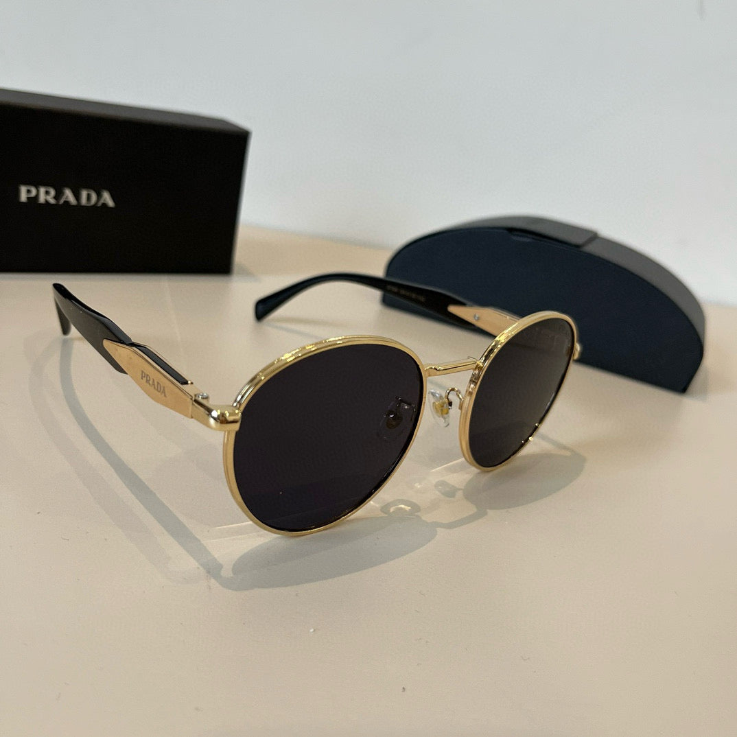PRADA11