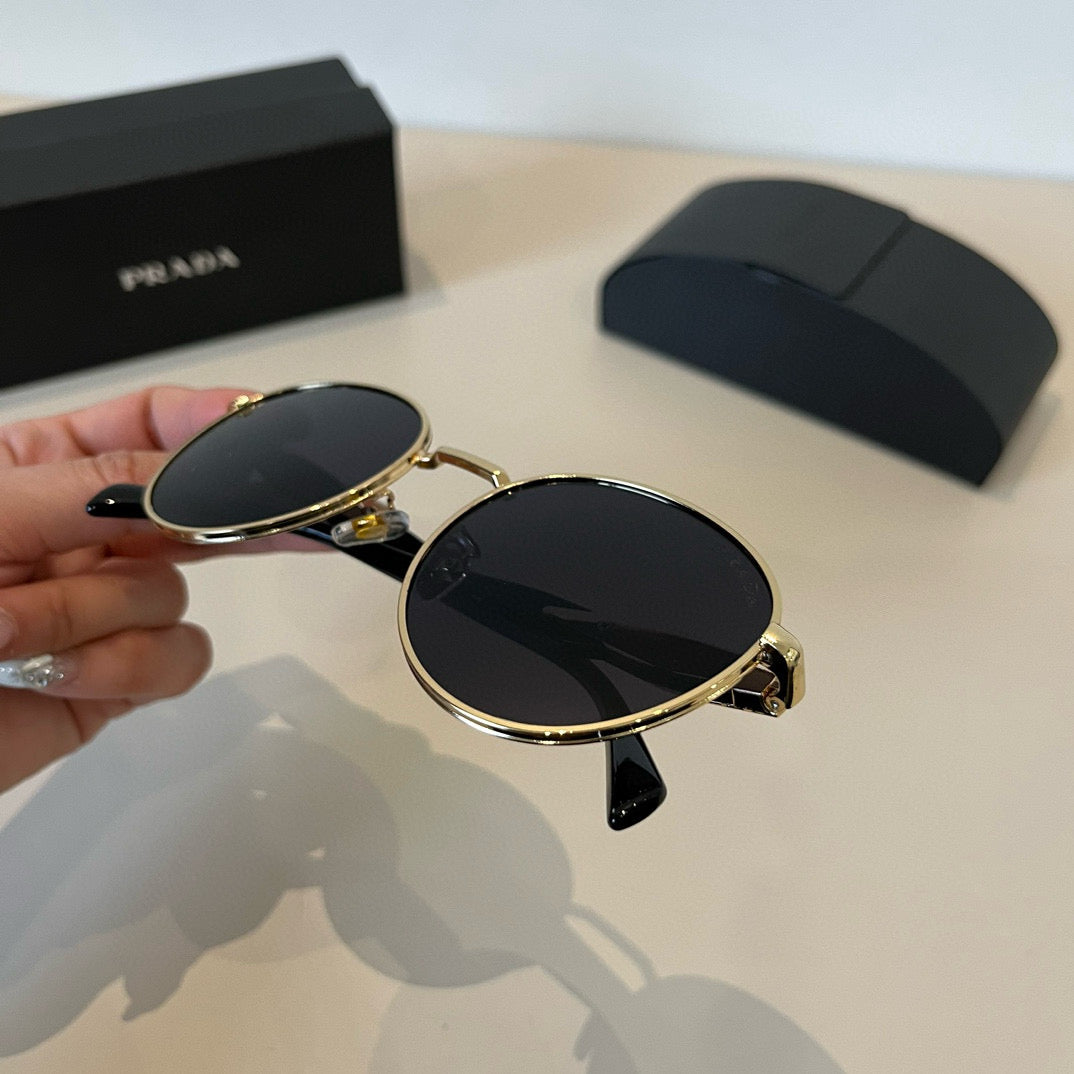 PRADA11