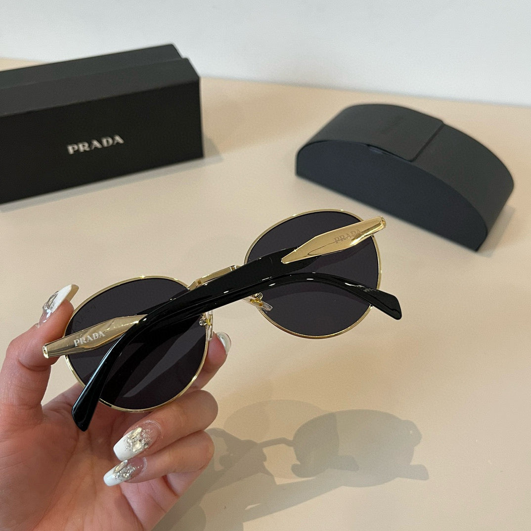 PRADA11