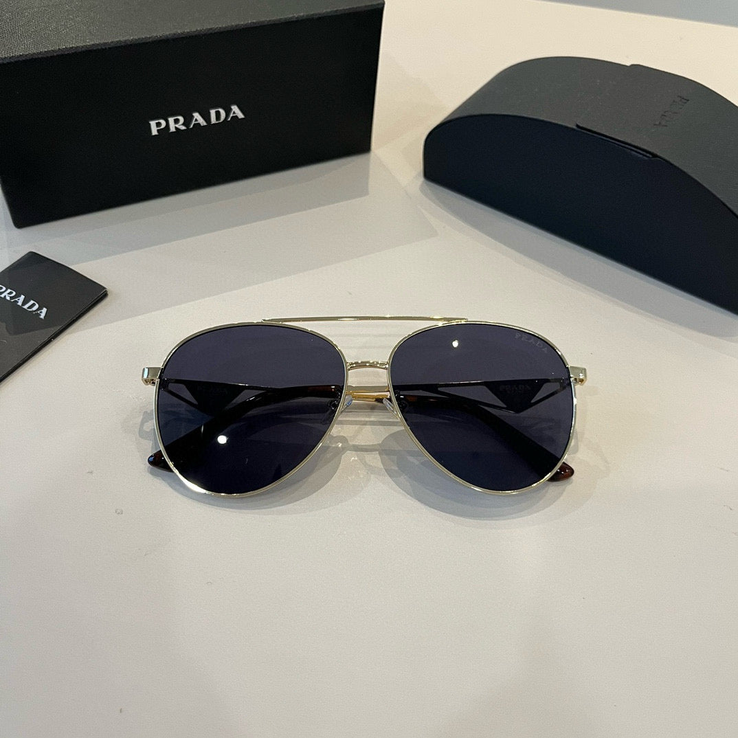 PRADA19