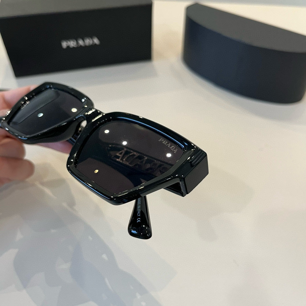 PRADA20