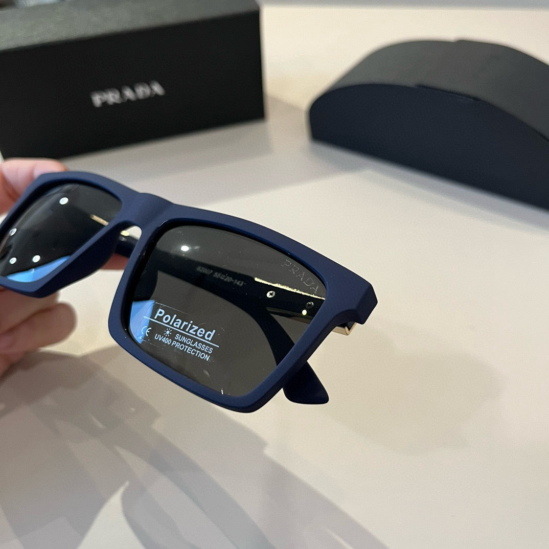 PRADA21