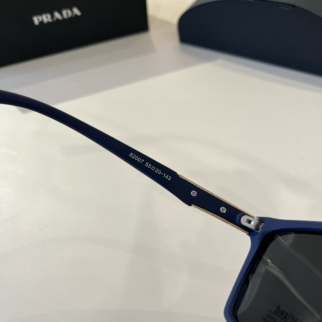 PRADA21