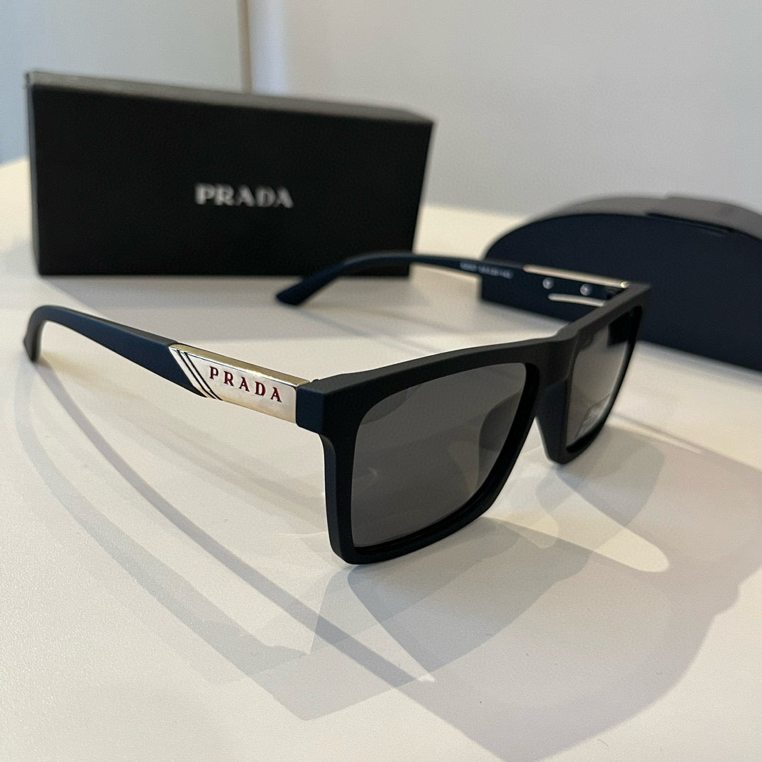 PRADA22