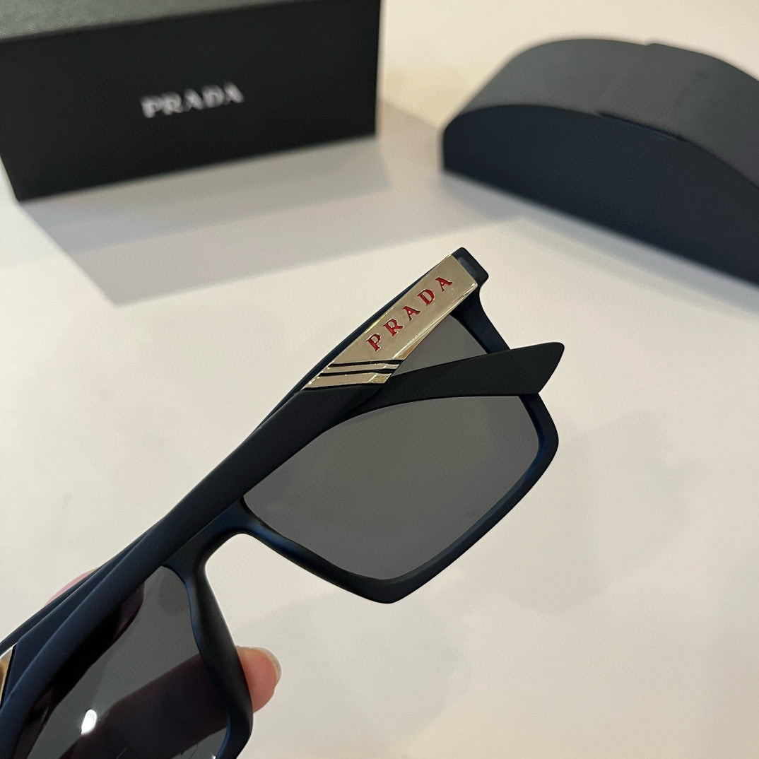 PRADA22