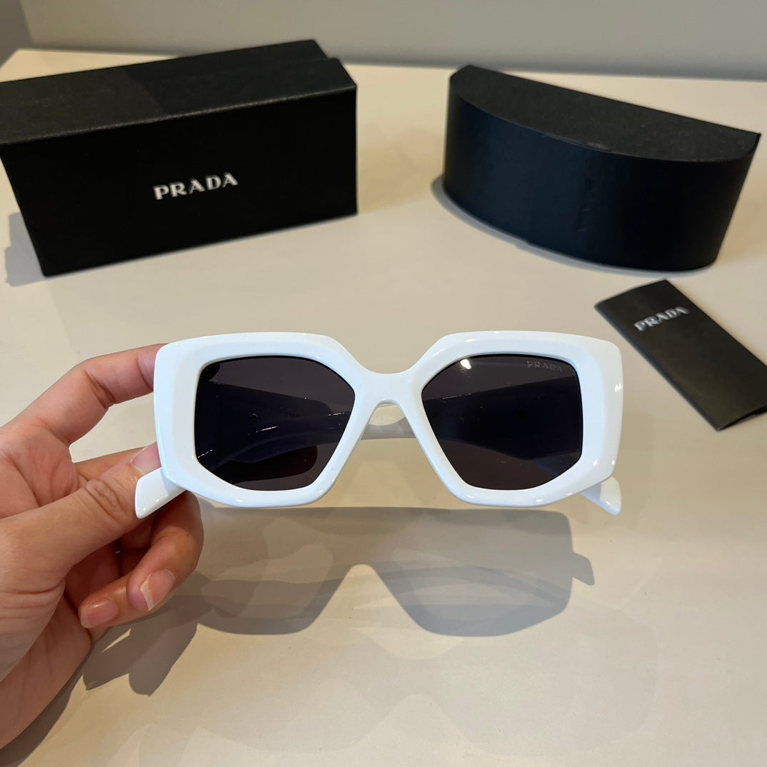 PRADA29