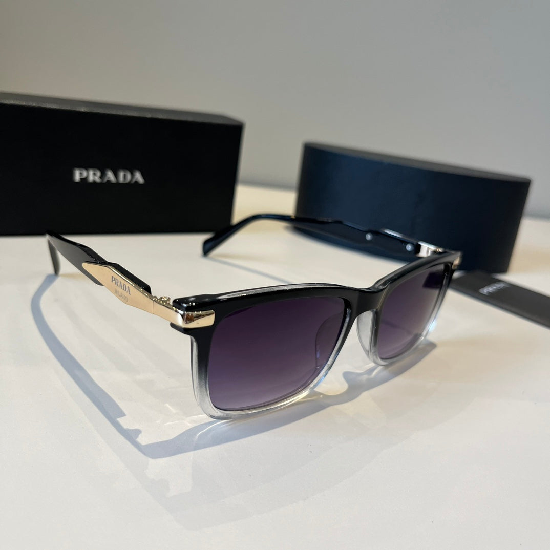 PRADA30