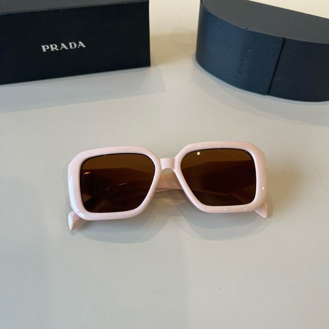 PRADA51