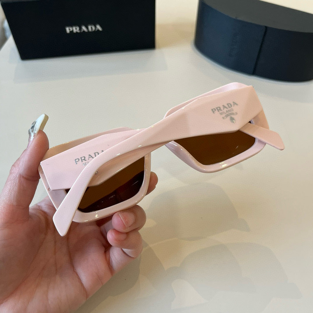 PRADA51