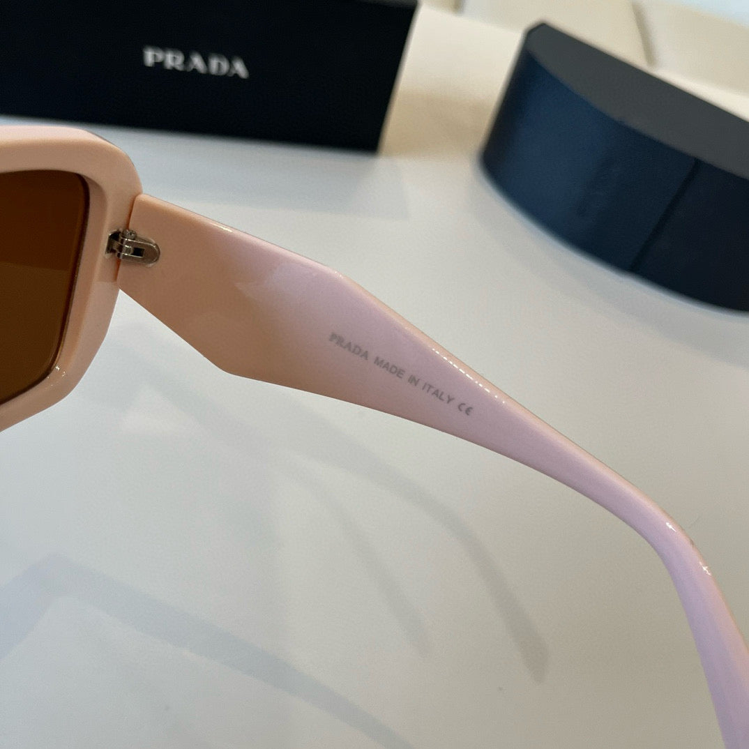 PRADA51