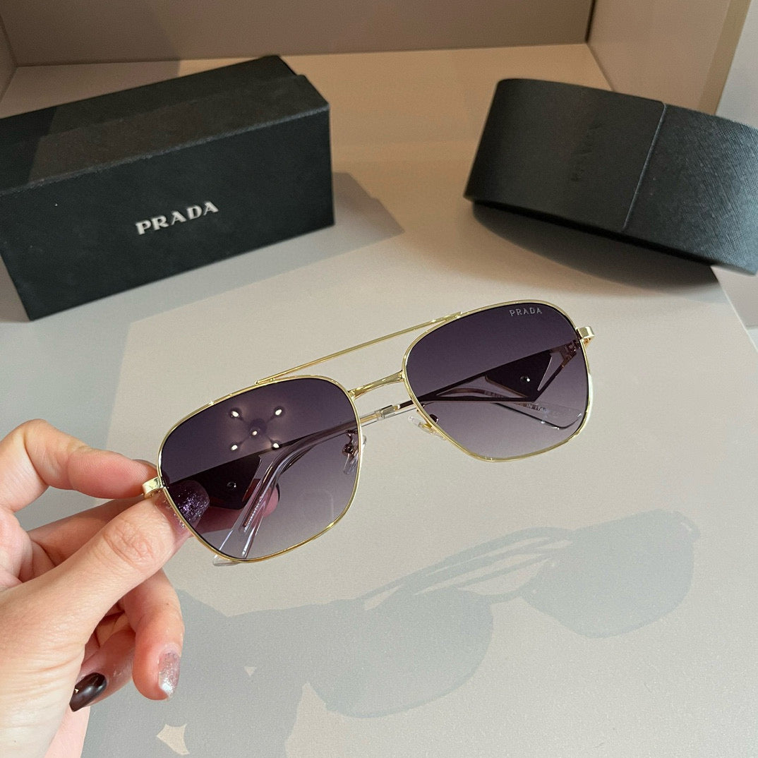 PRADA55