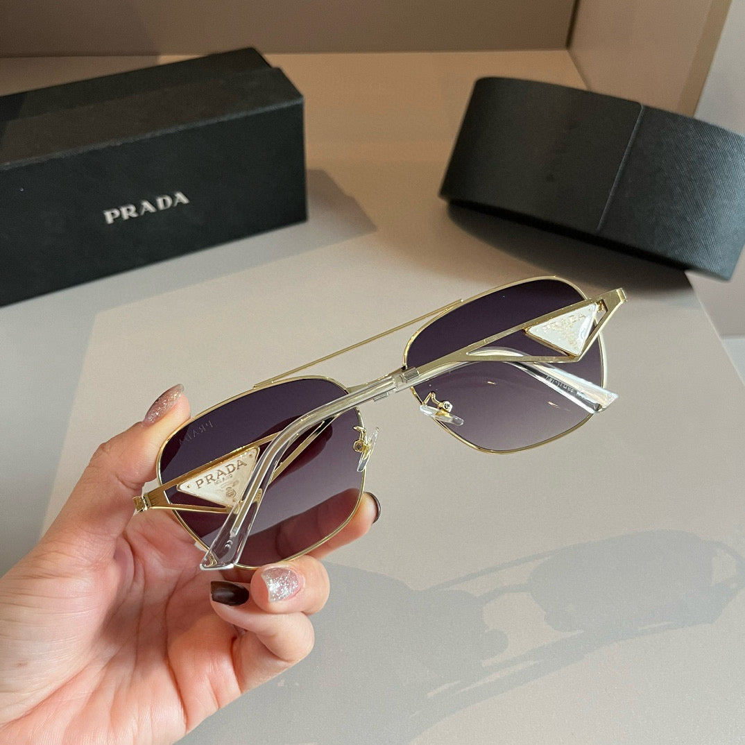 PRADA55