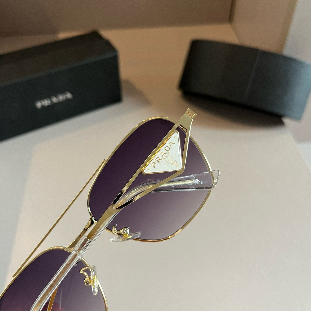 PRADA55