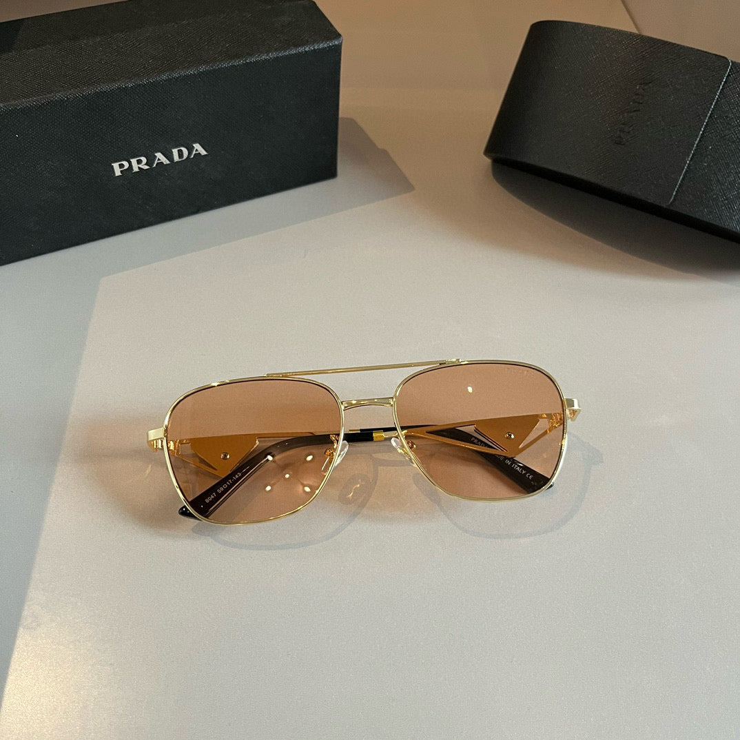 PRADA56