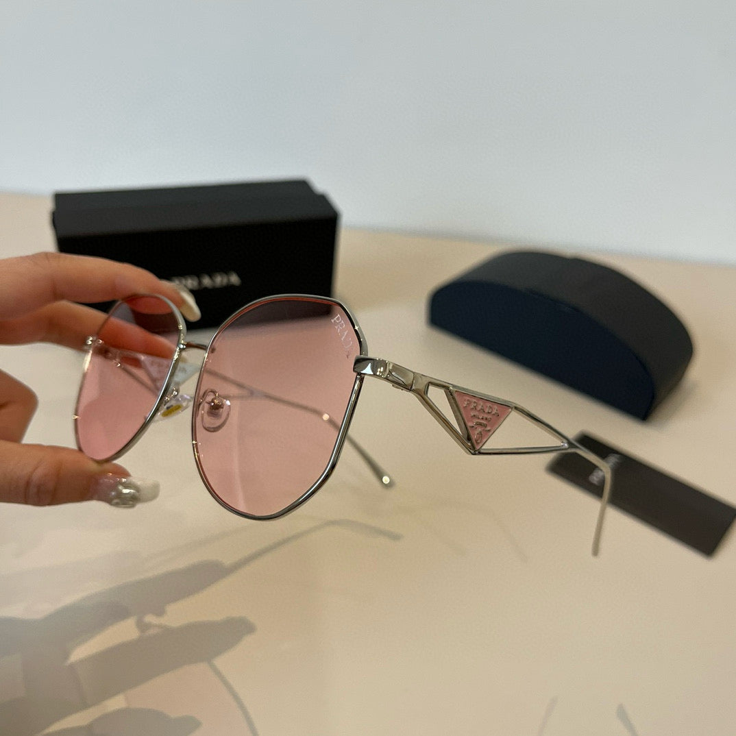 PRADA57