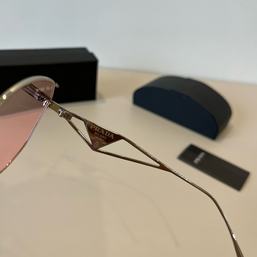 PRADA57