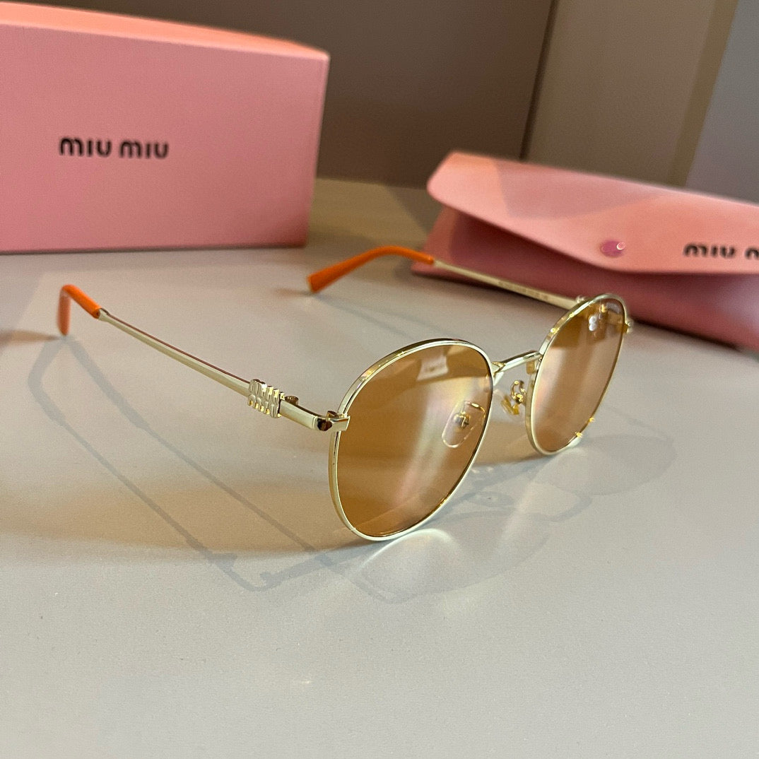 MIIU/15