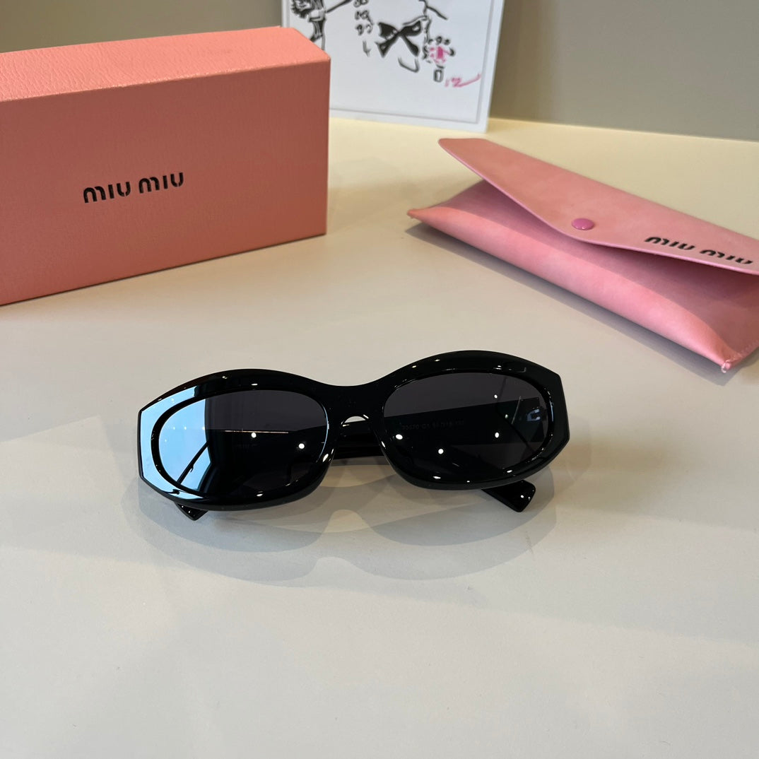 MIIU/33