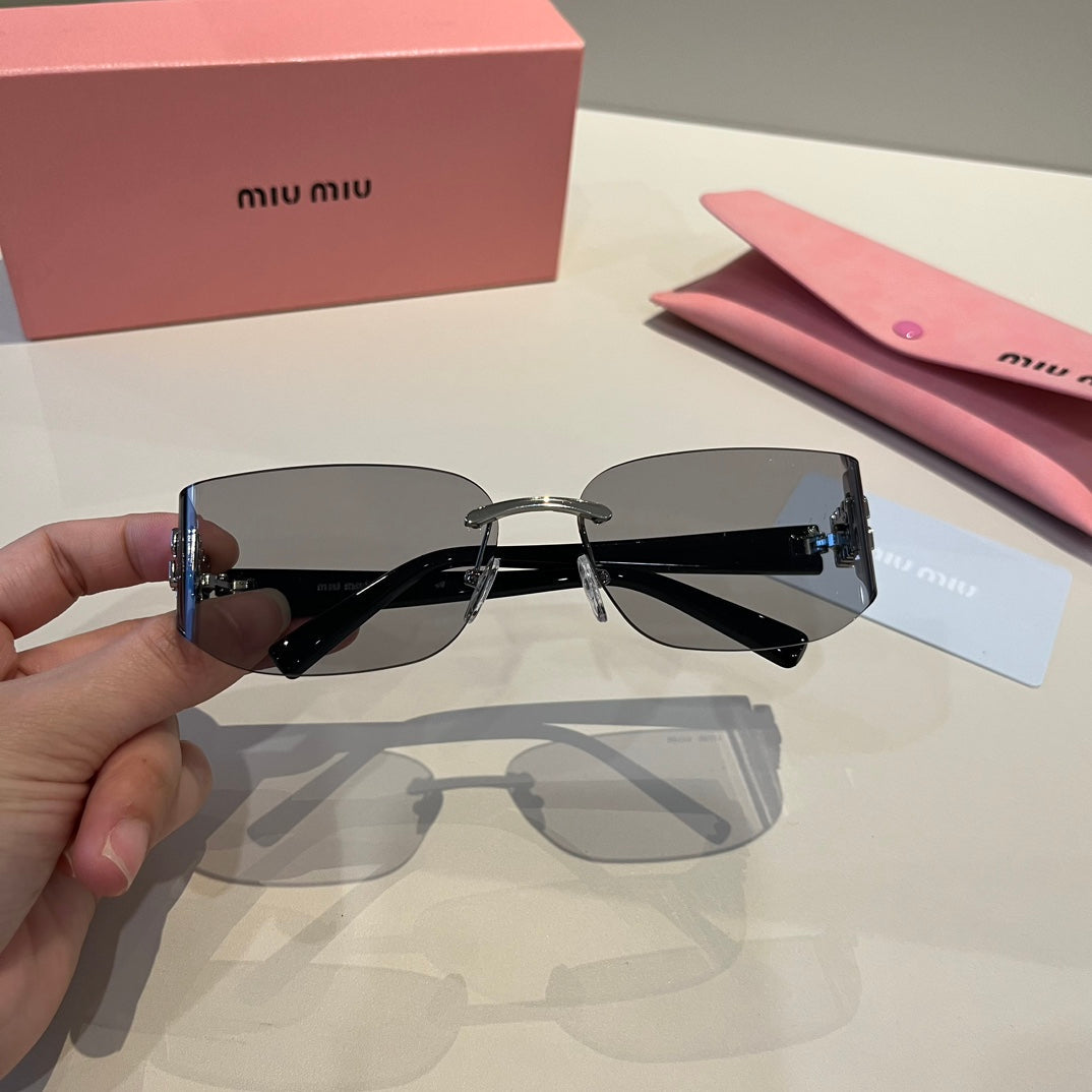 MIIU/81