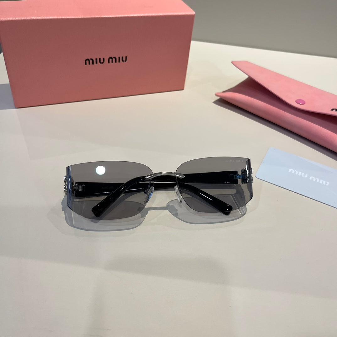 MIIU/81