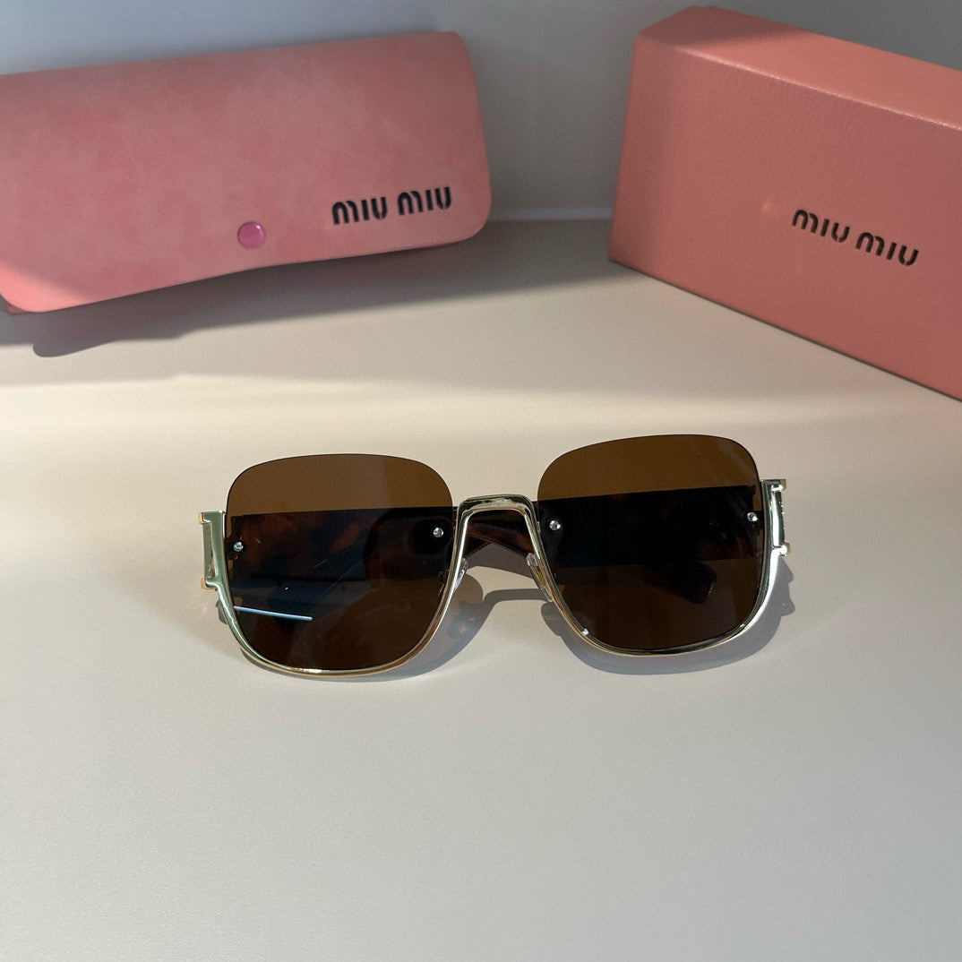 MIIU/82