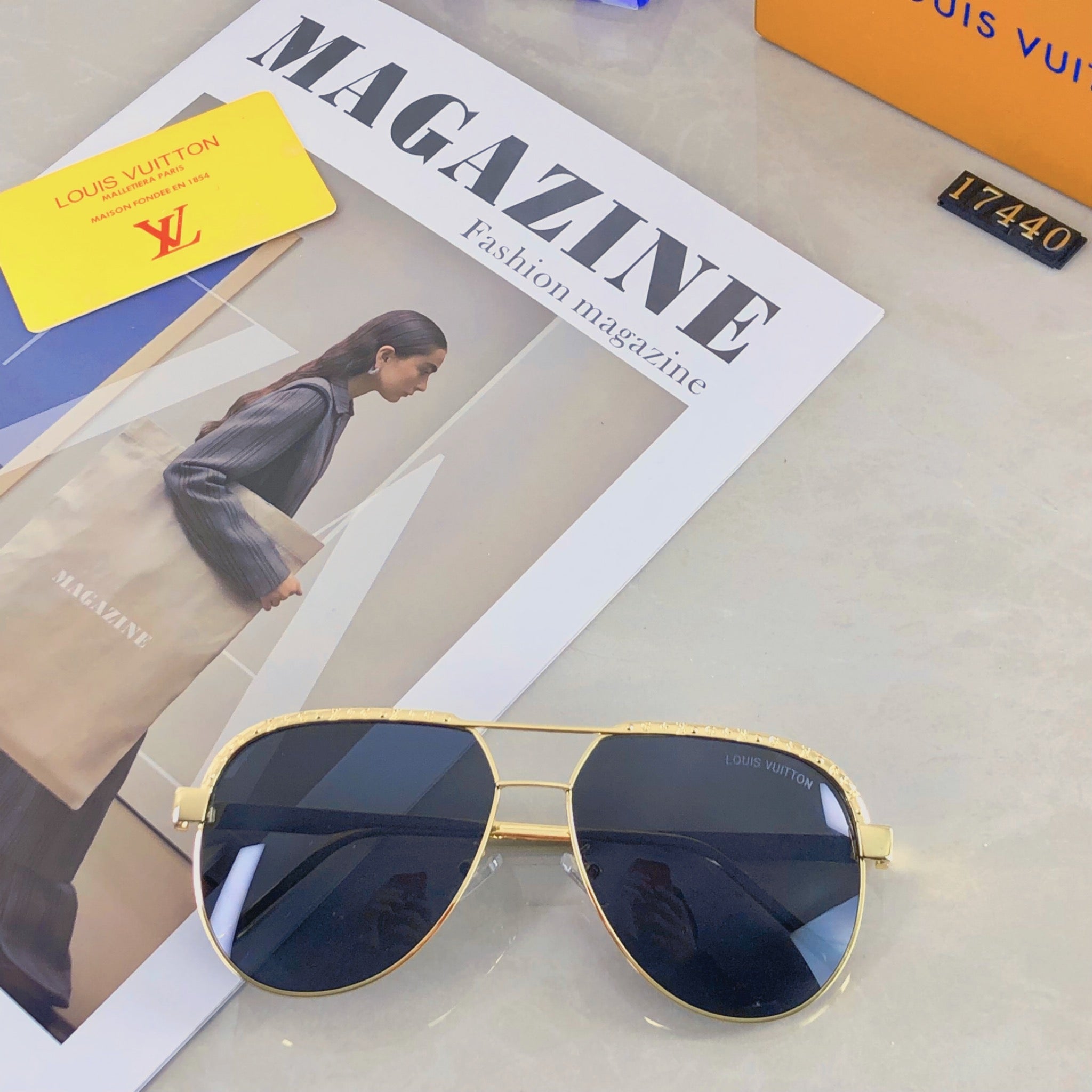LV popular printed sunglasses-206