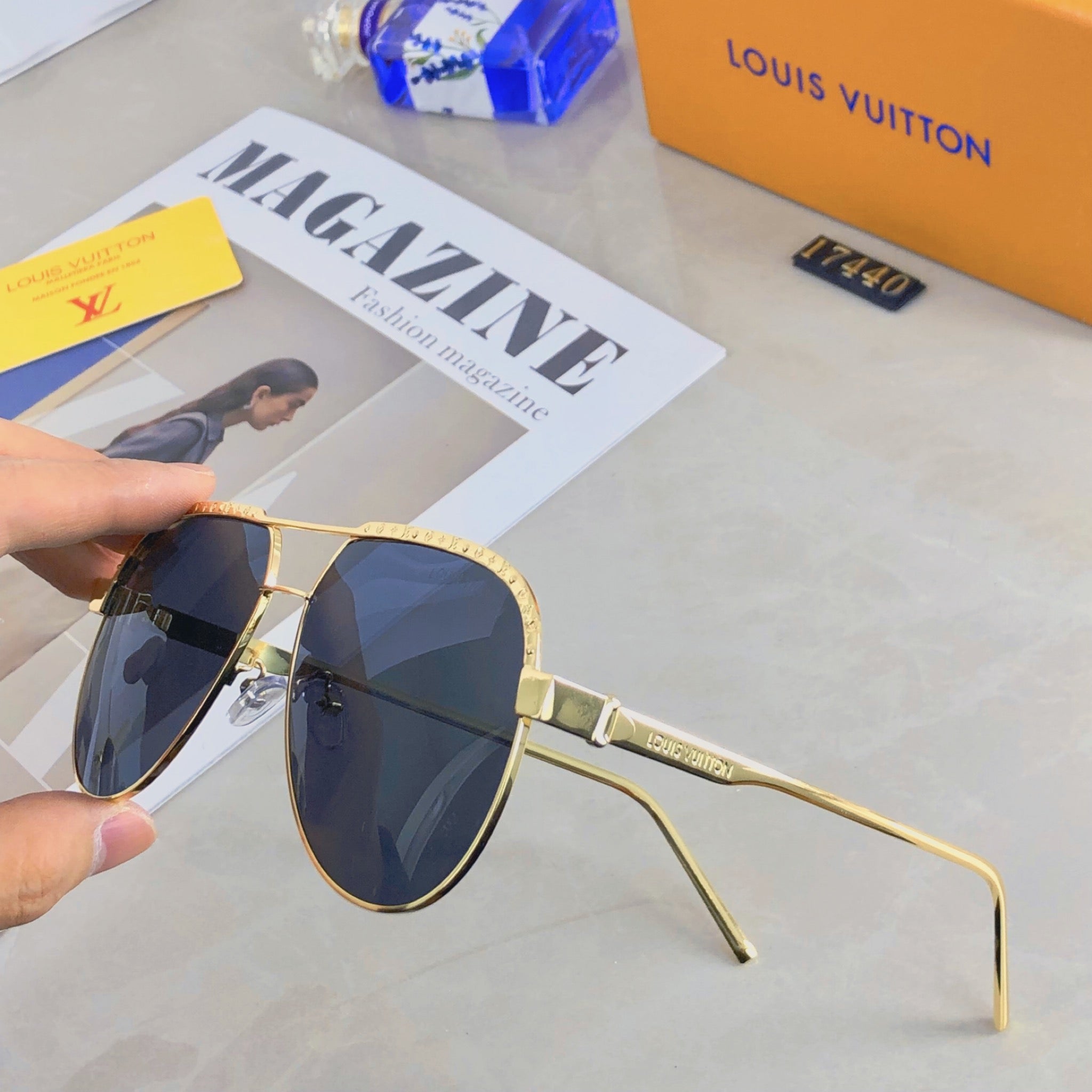 LV popular printed sunglasses-206