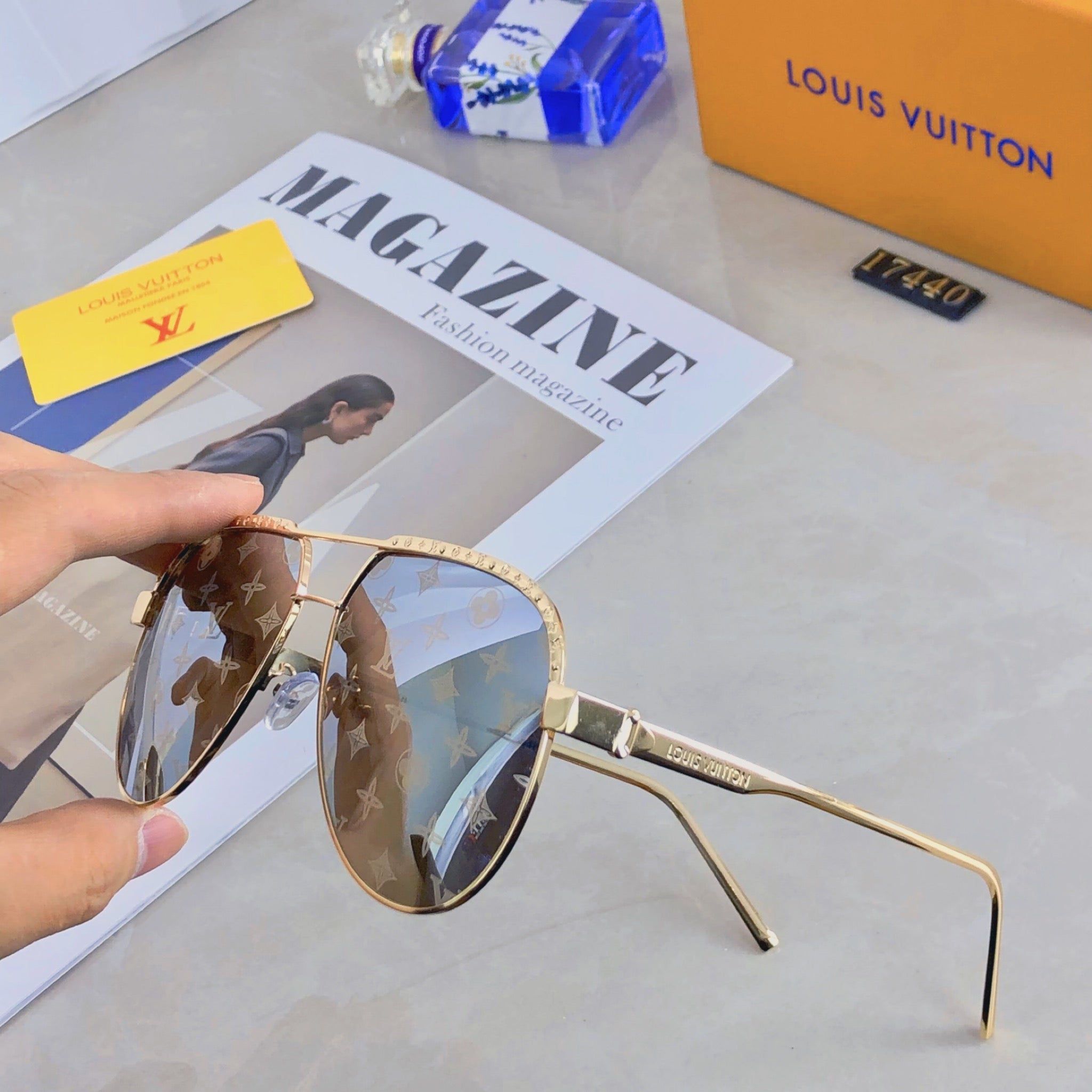 LV popular printed sunglasses-206