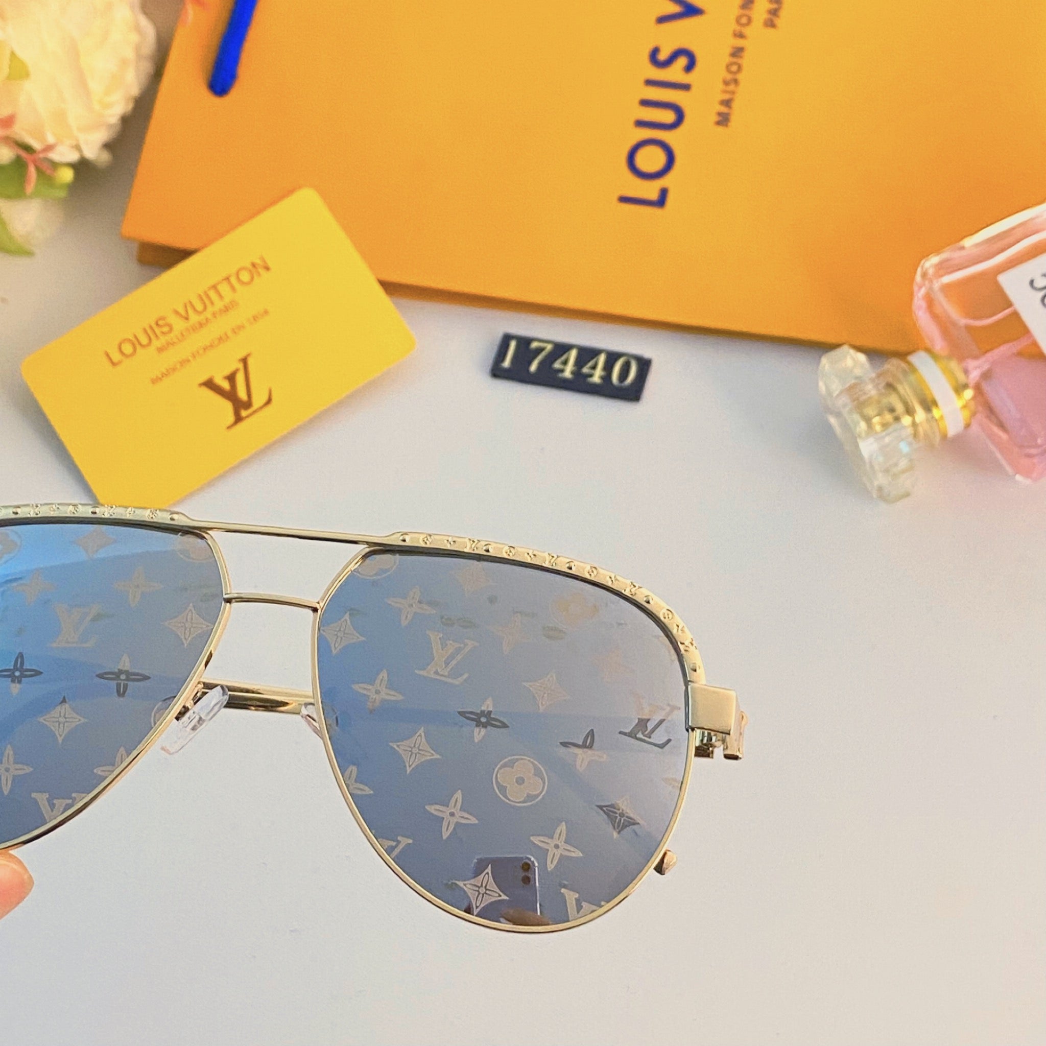 LV popular printed sunglasses-225