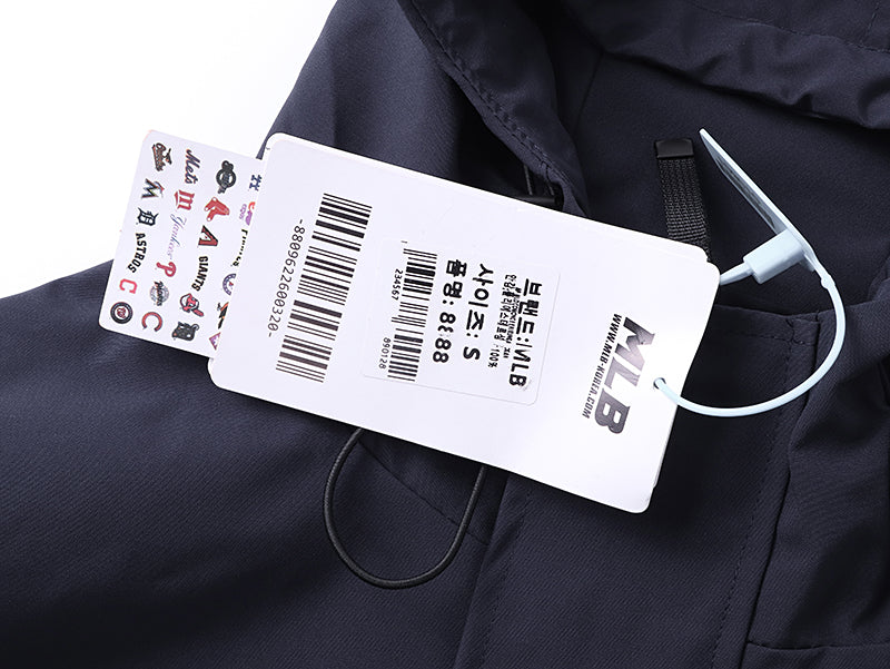 MLB Korea Official 2023 Hooded Outdoor Jacket – Unisex Windbreaker 3AWJB0134