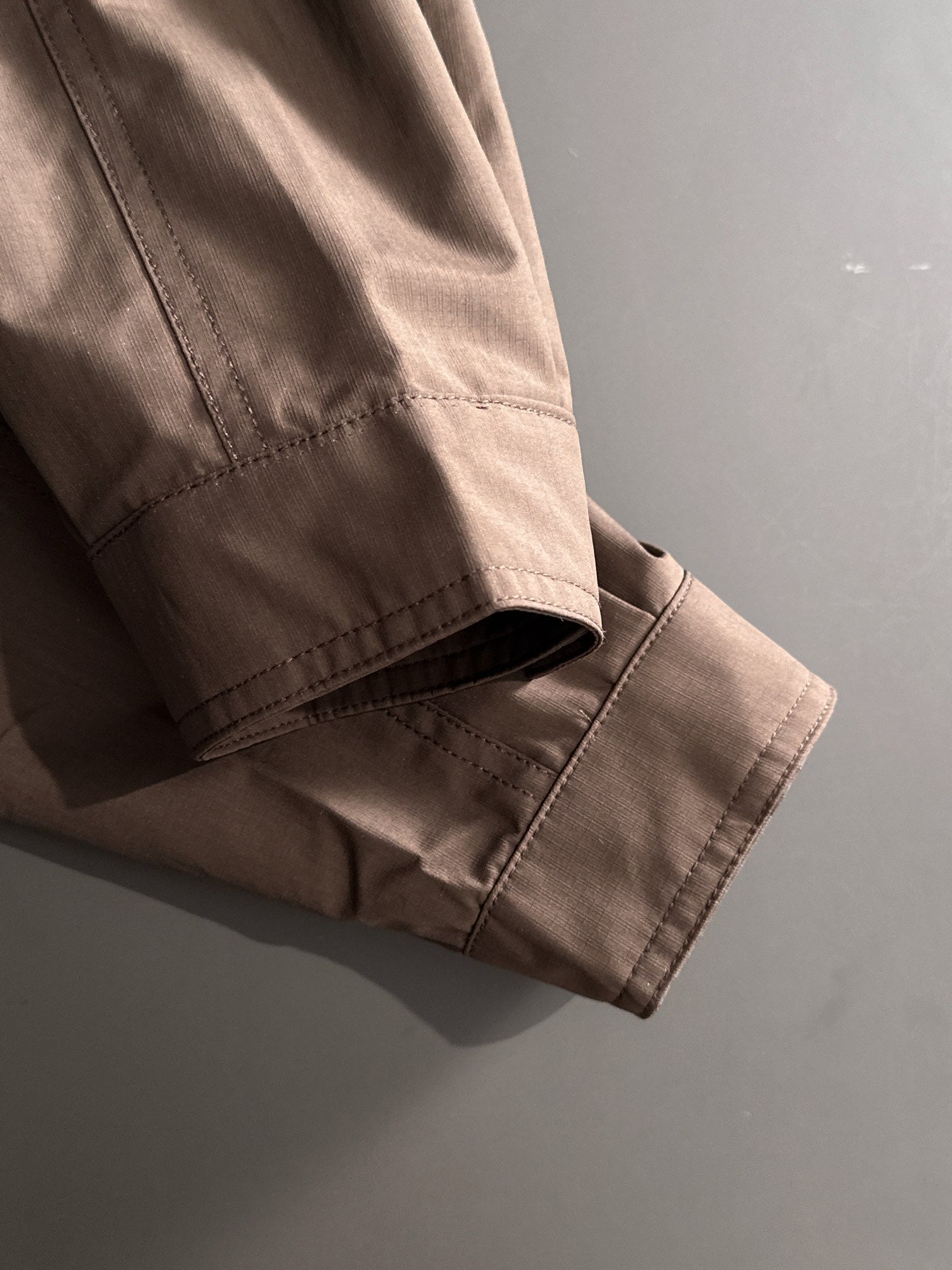 LV Fall Winter 2024 New Nylon Trench Jacket | Timeless Urban Luxury