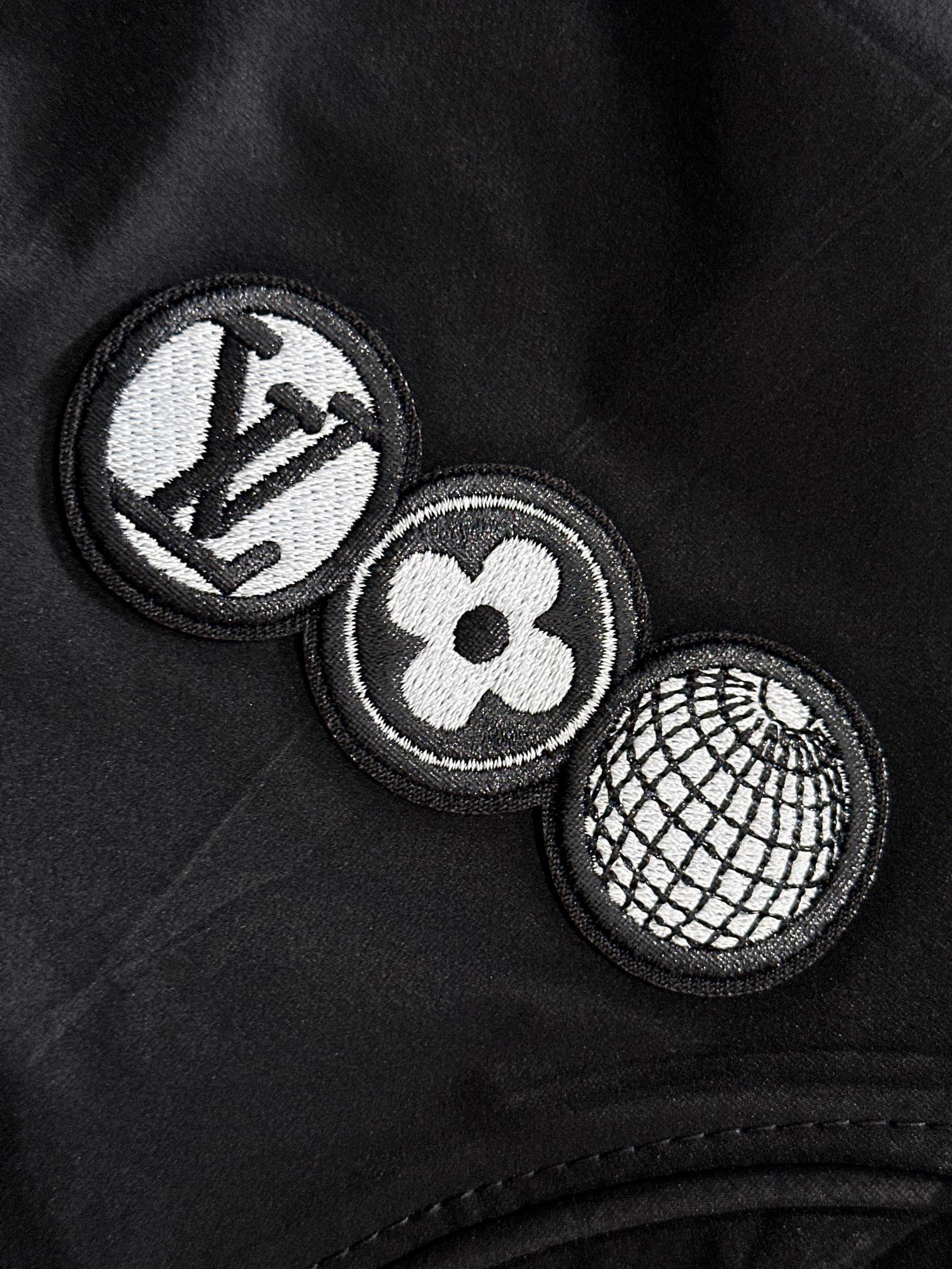 LV Fall Winter 2024 Hooded Nylon Trench Jacket with Zipper | Iconic Urban Luxury