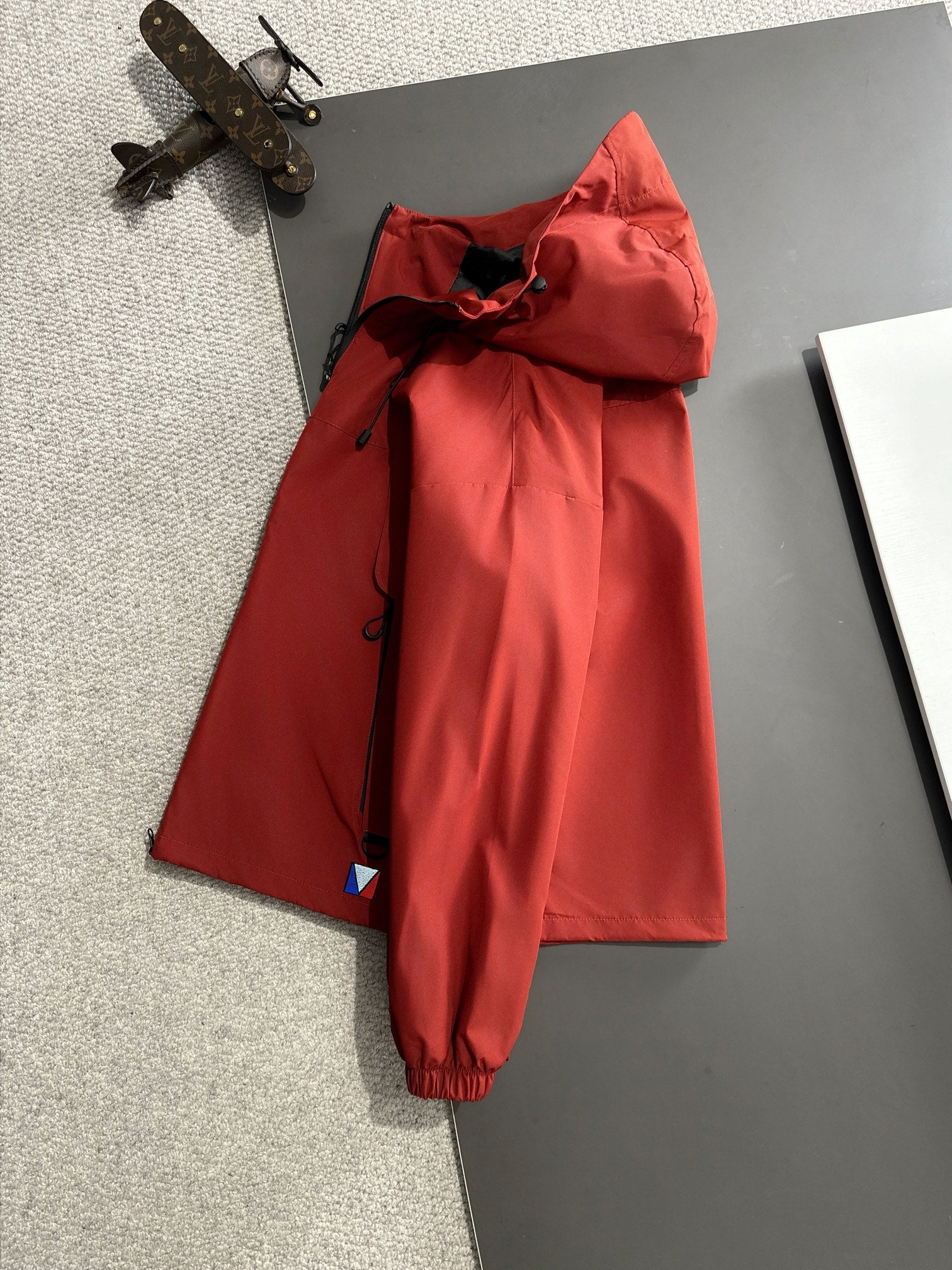 LV Fall Winter 2024 Hooded Nylon Zip Jacket | Lightweight Urban Luxury