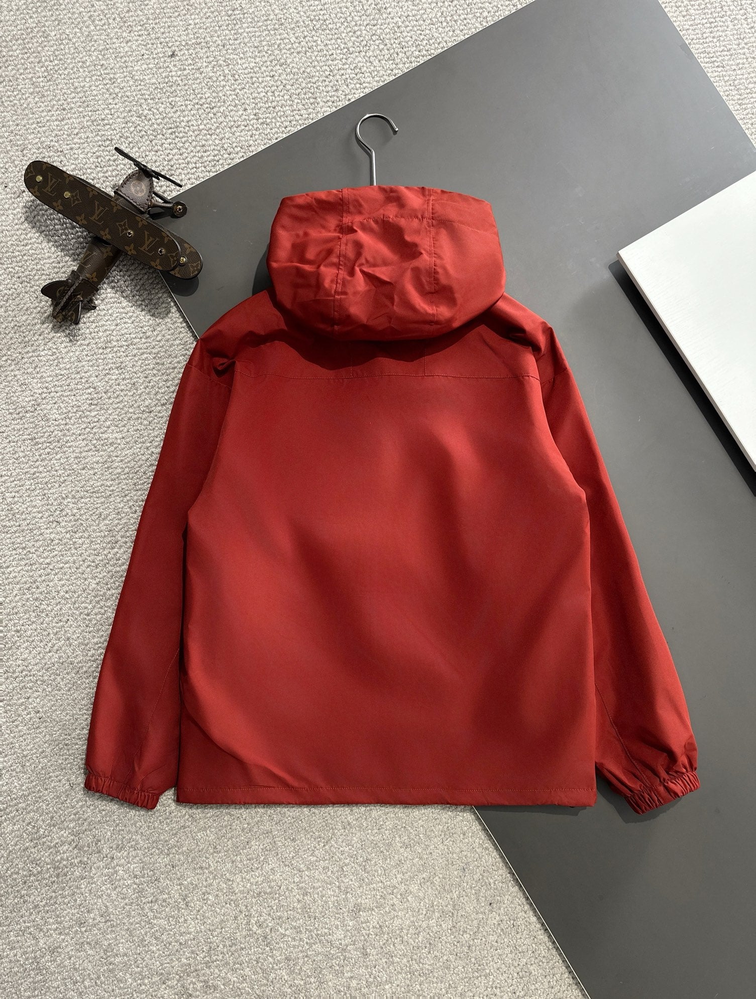 LV Fall Winter 2024 Hooded Nylon Zip Jacket | Lightweight Urban Luxury