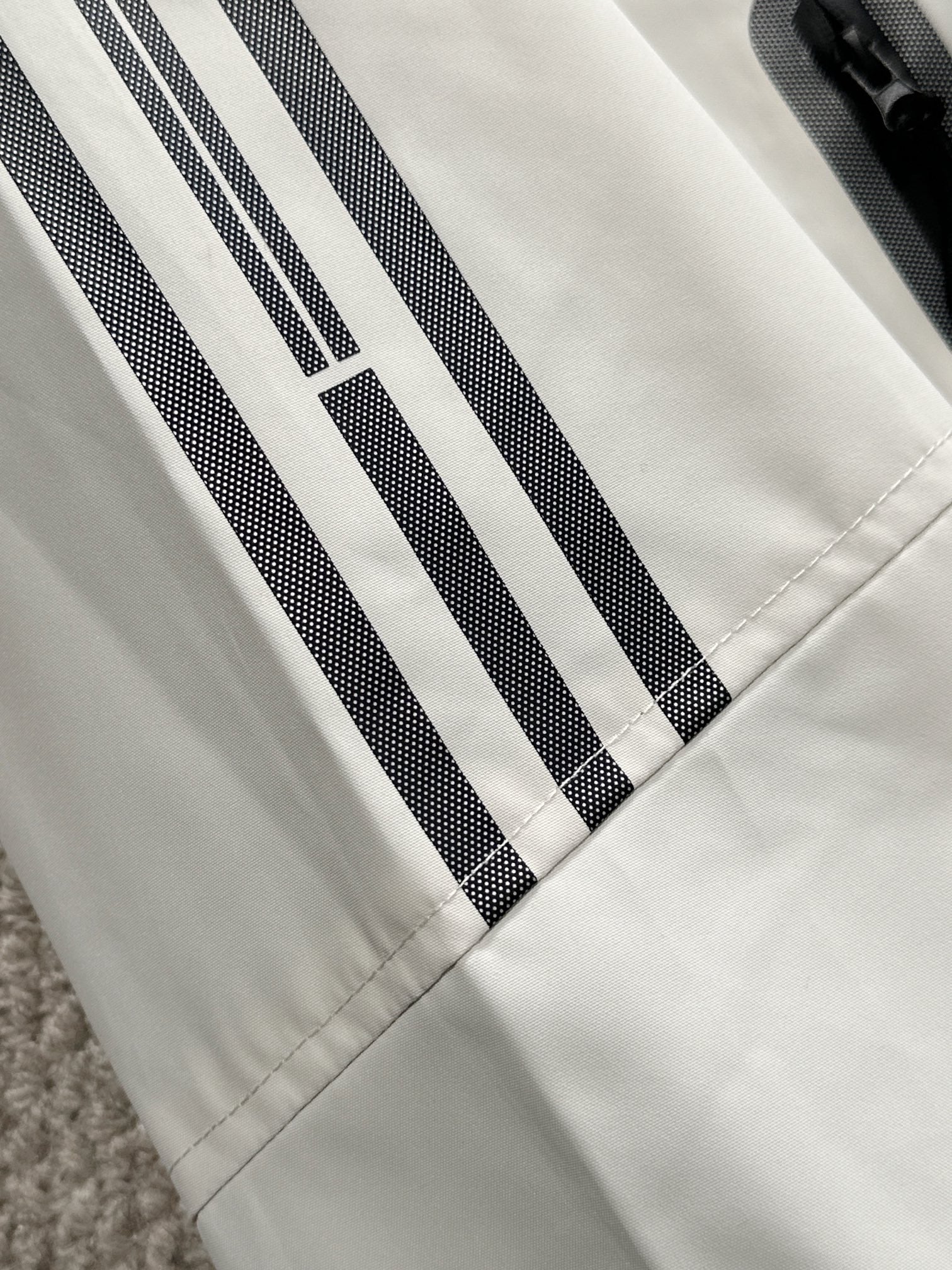 LV Fall Winter 2024 Hooded Nylon Zip Jacket | Lightweight Luxury Outerwear