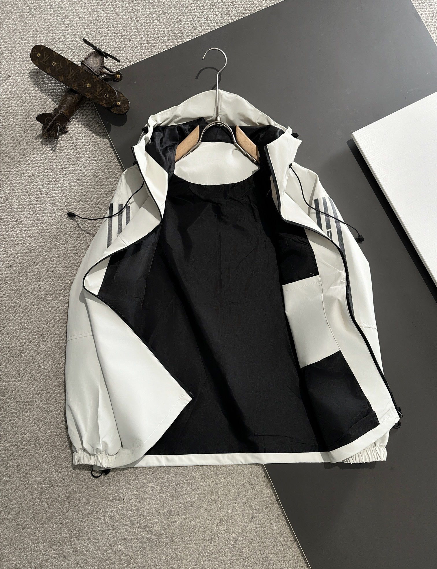 LV Fall Winter 2024 Hooded Nylon Zip Jacket | Lightweight Luxury Outerwear