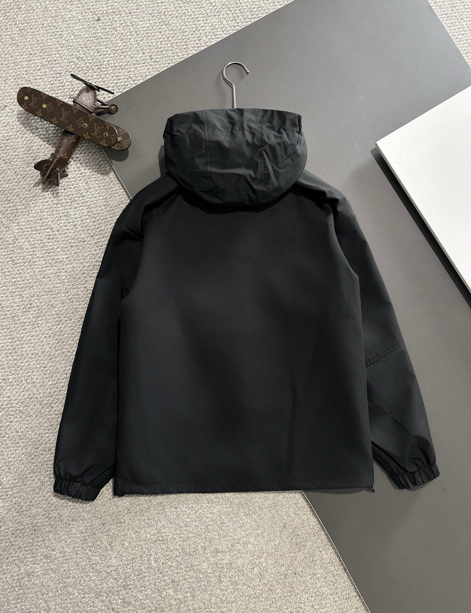 LV Fall Winter 2024 Hooded Nylon Zip Jacket | Lightweight Urban Luxury