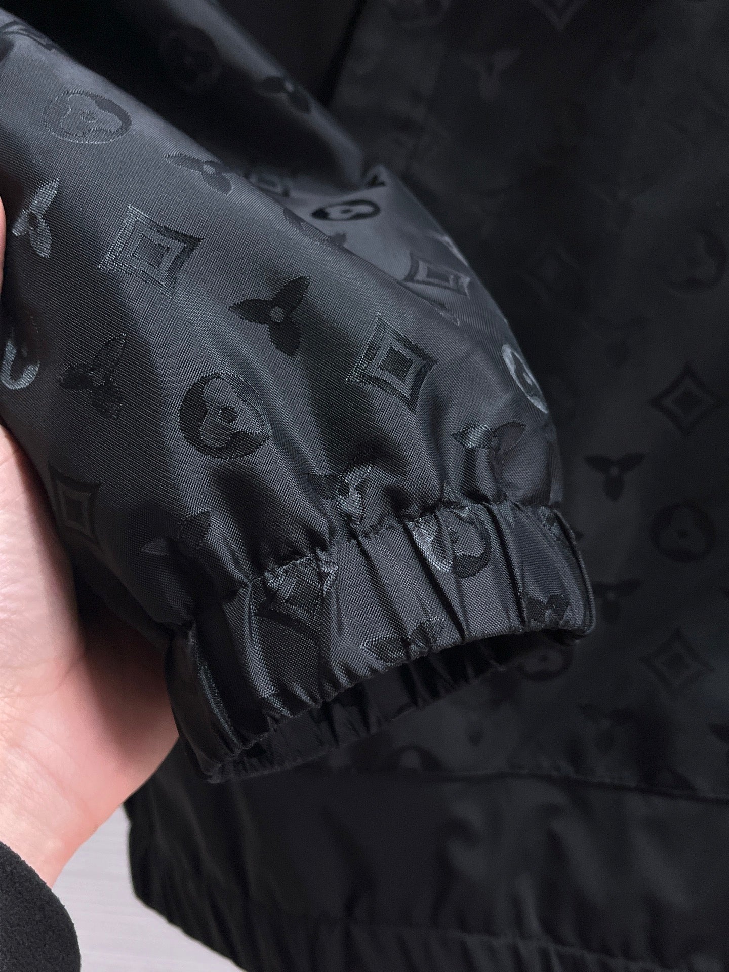 LOUIS VUITTON 2024 Fall Runway Men’s Jacket | Premium Memory Fabric M-3XL